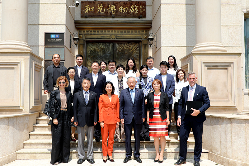 联合国移民组织副总干事在和苑参访举办座谈会